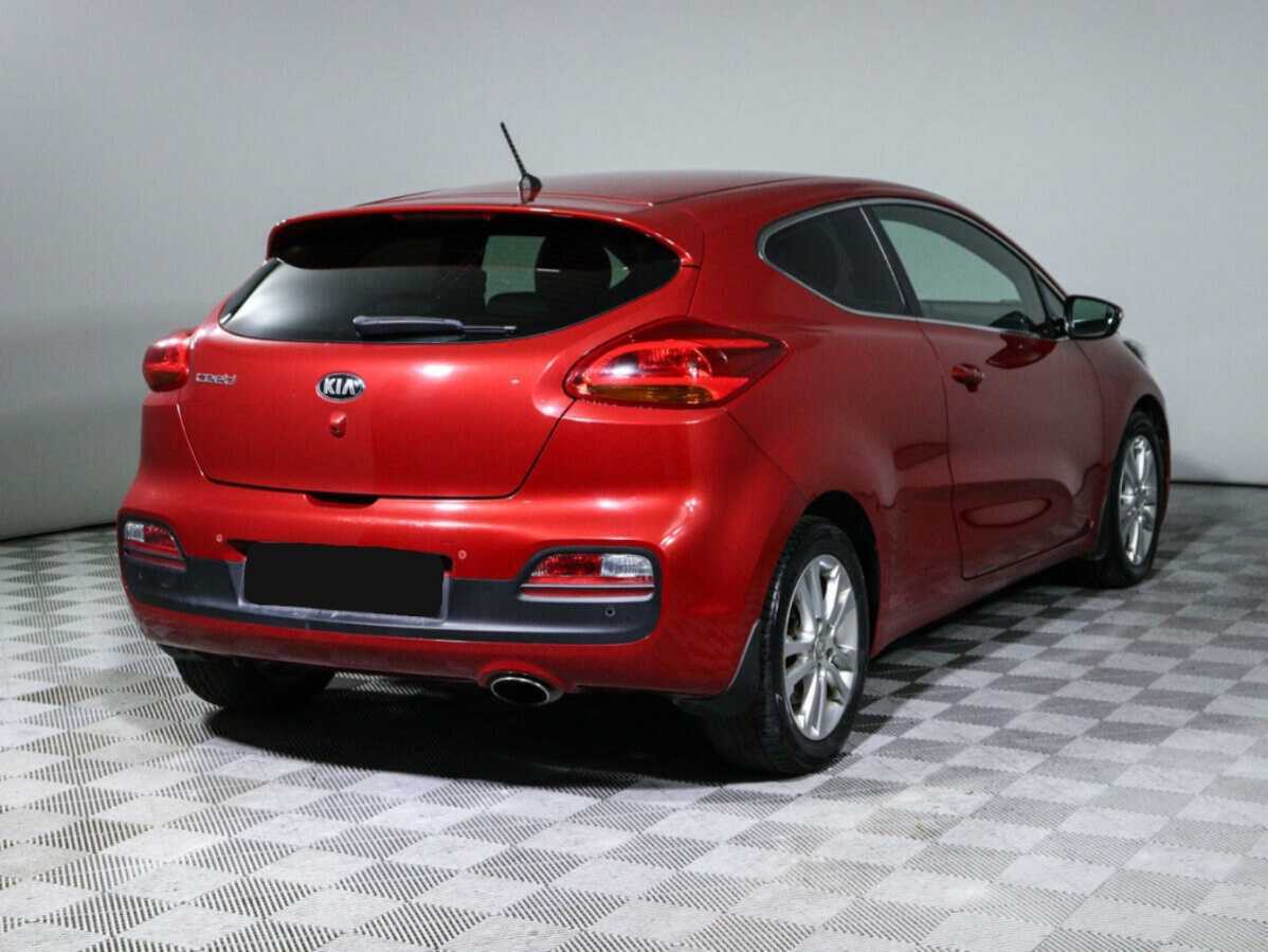 Kia Ceed 2013 года с пробегом. Фото: #3