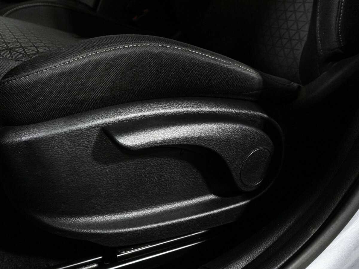 Kia Ceed 2020 года с пробегом. Фото: #20