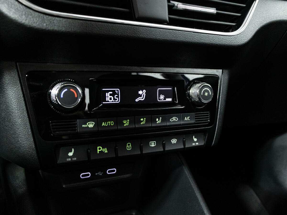 Skoda Rapid 2022 года с пробегом. Фото: #15