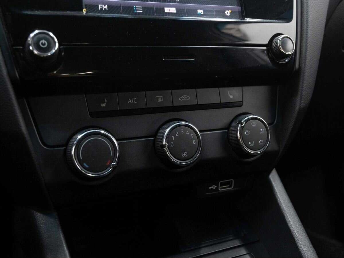 Skoda Octavia 2018 года с пробегом. Фото: #17