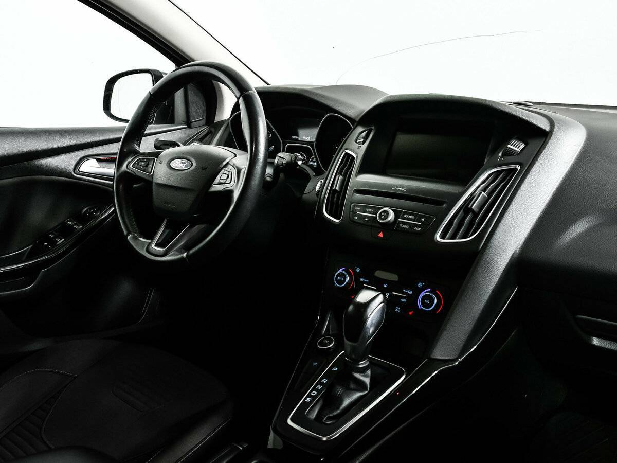 Ford Focus 2018 года с пробегом. Фото: #8
