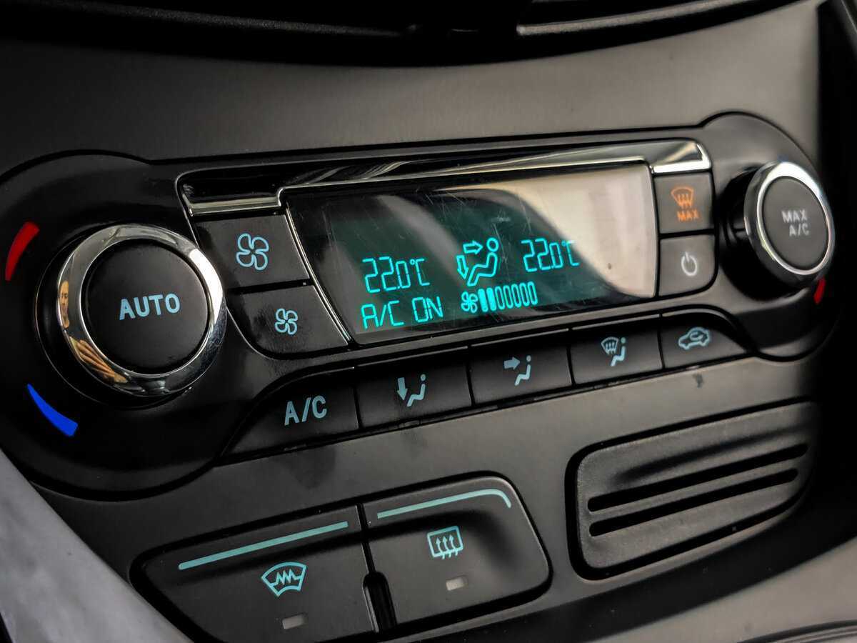 Ford Kuga 2016 года с пробегом. Фото: #19