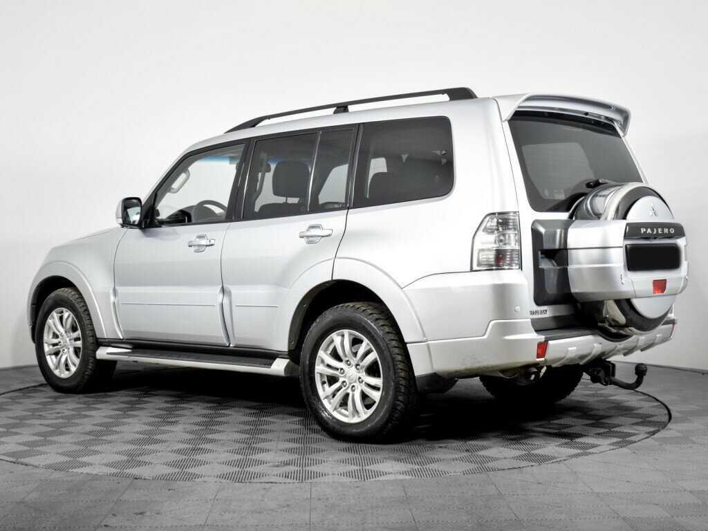 Mitsubishi Pajero 2013 года с пробегом. Фото: #6