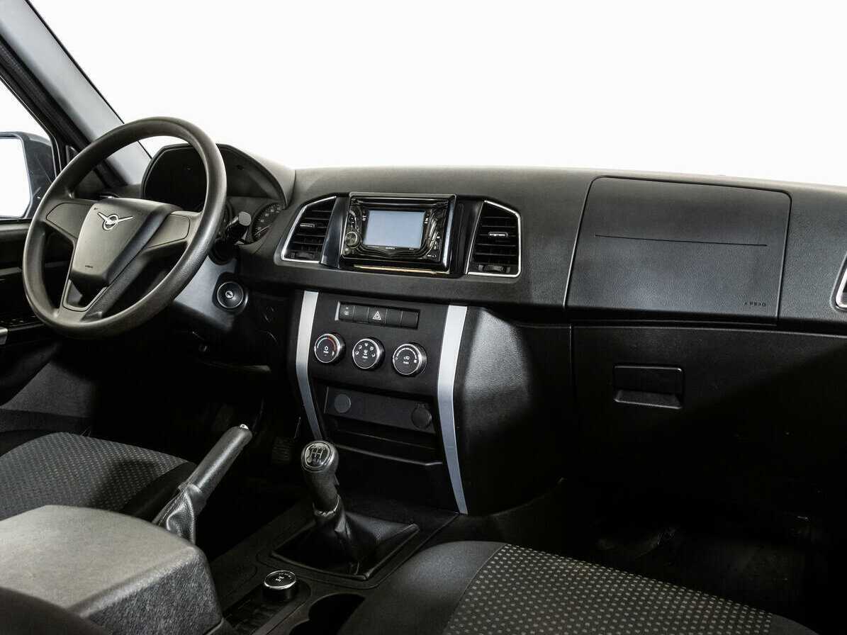 УАЗ Patriot 2017 года с пробегом. Фото: #6