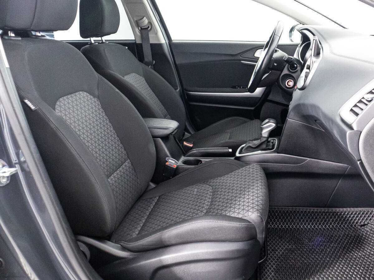 Kia Ceed 2022 года с пробегом. Фото: #15
