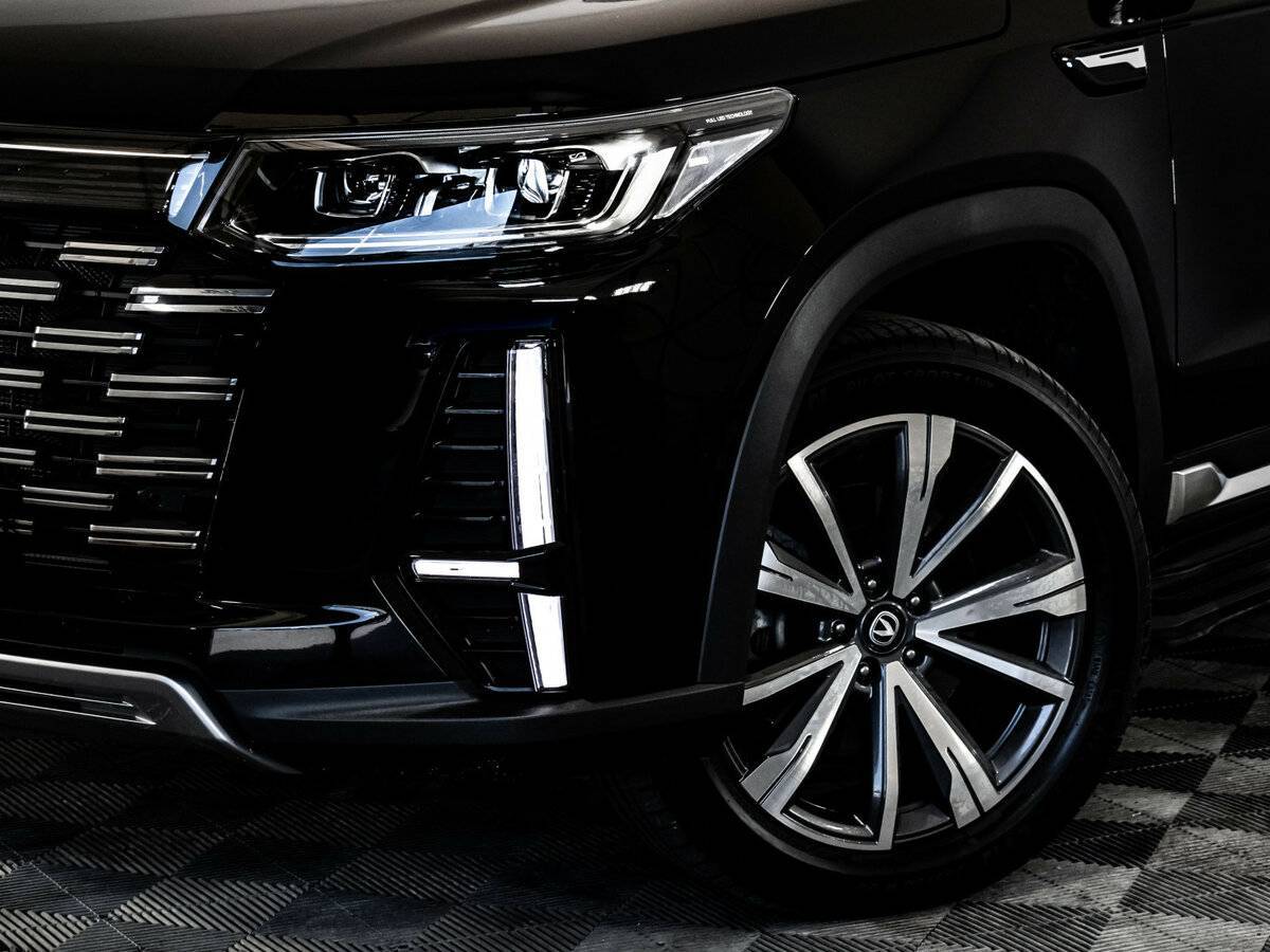 Changan CS95 2023 года с пробегом. Фото: #1