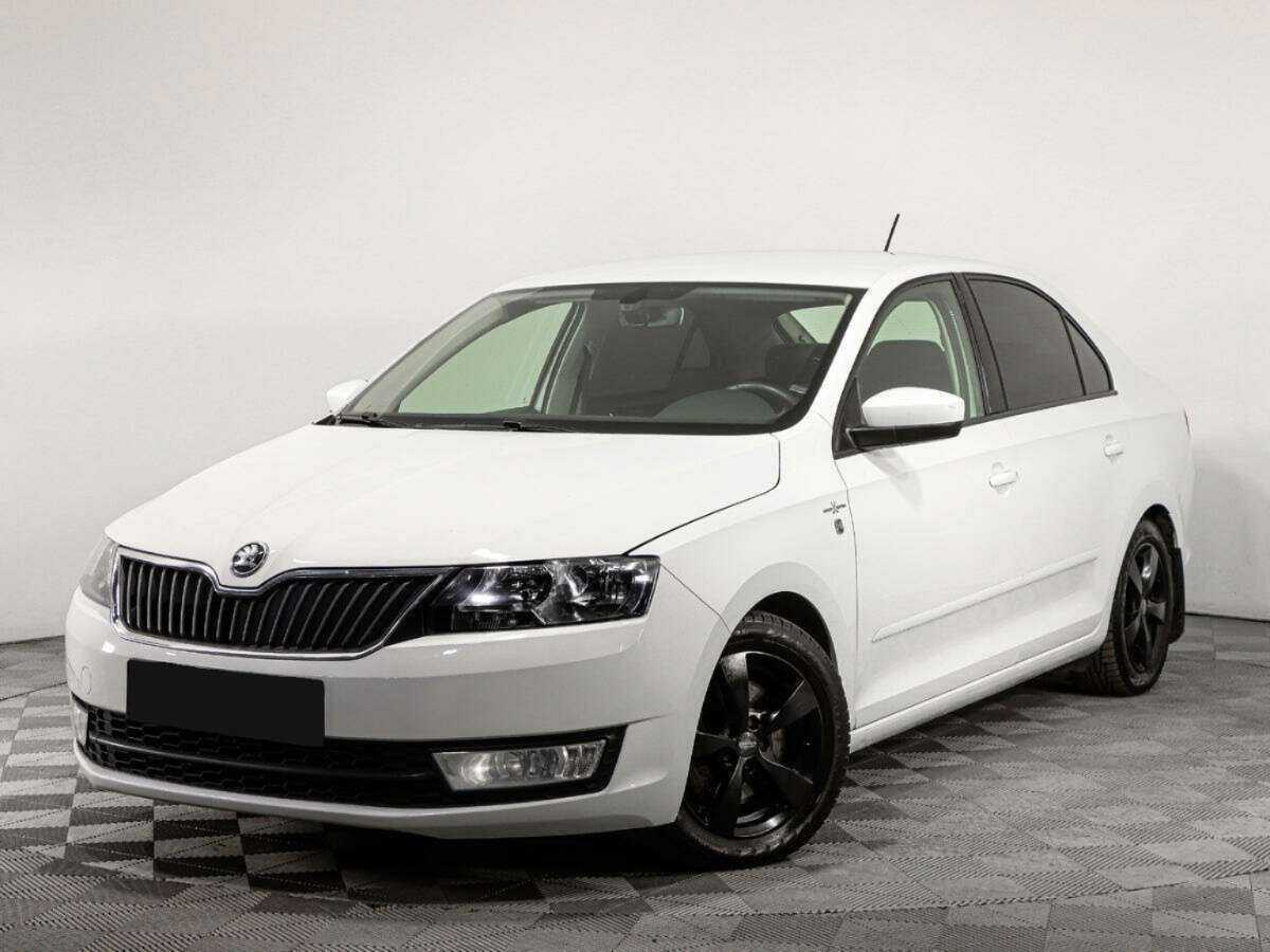 Skoda Rapid 2016 года с пробегом. Посмотреть фото