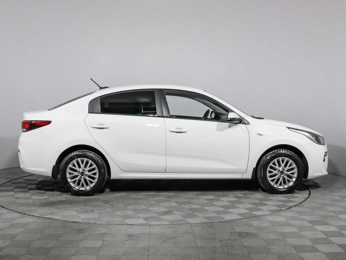 Kia Rio 2018 года с пробегом. Фото: #3