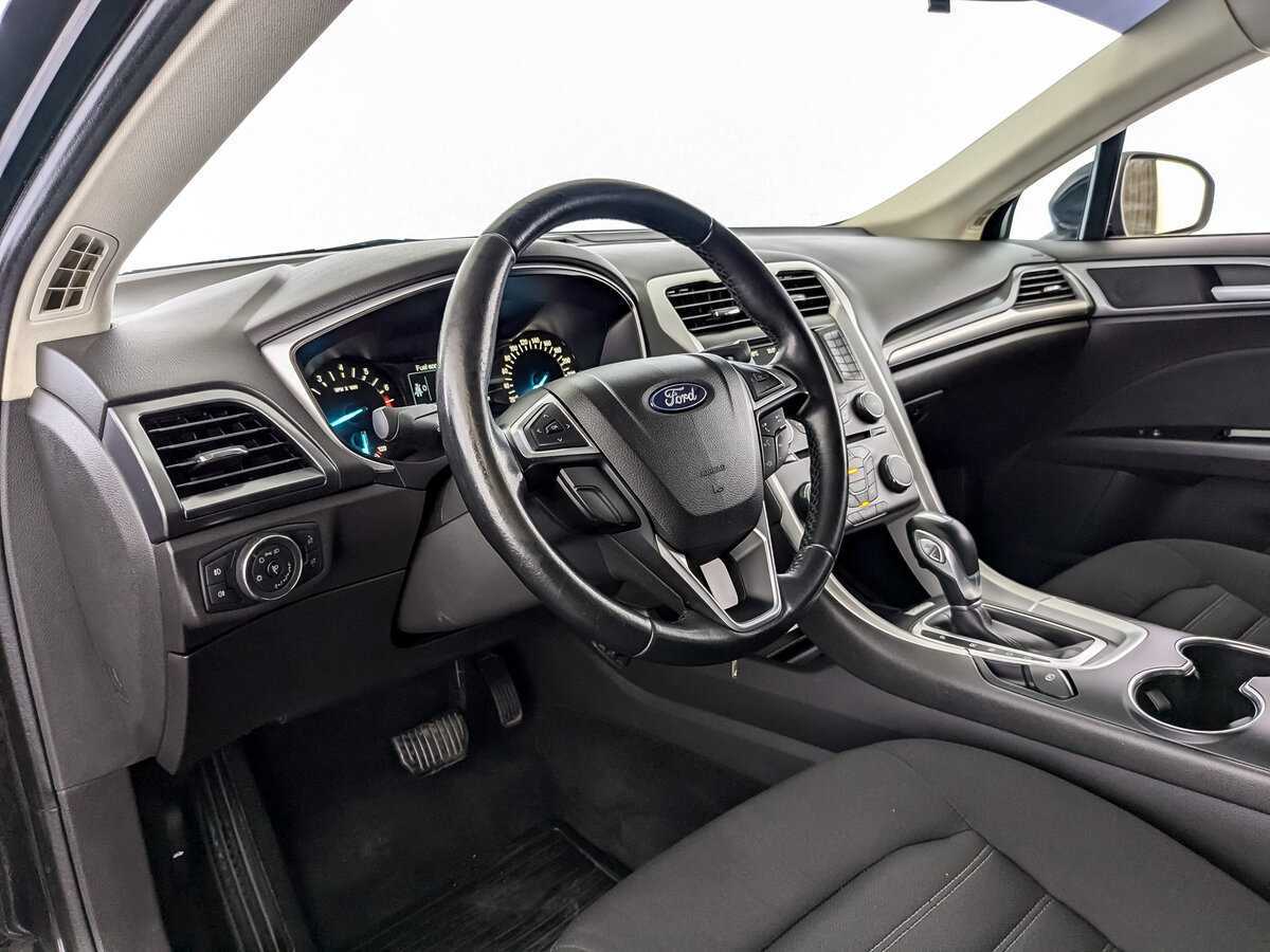 Ford Mondeo 2017 года с пробегом. Фото: #12