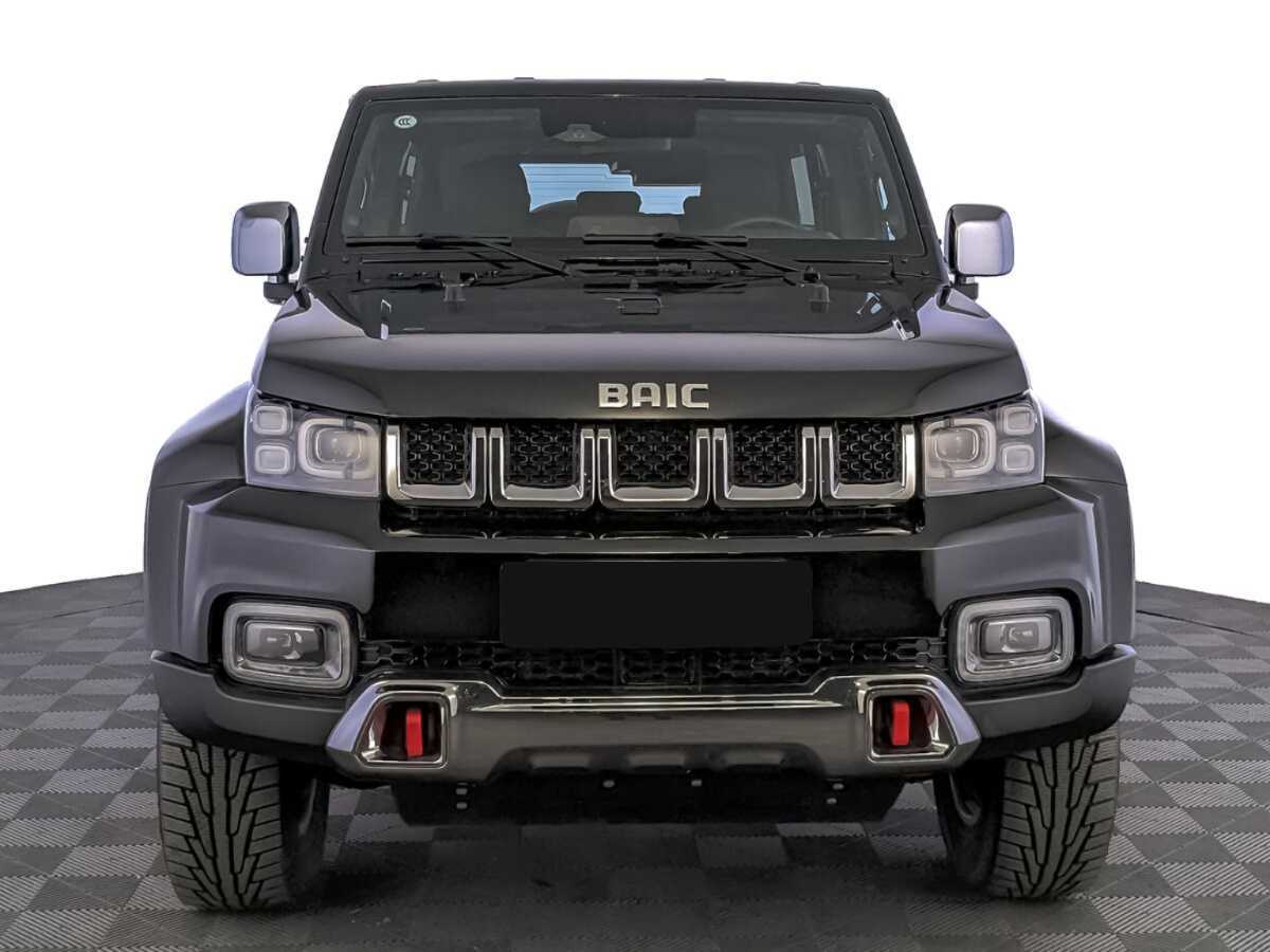 BAIC BJ40 2023 года с пробегом. Фото: #1