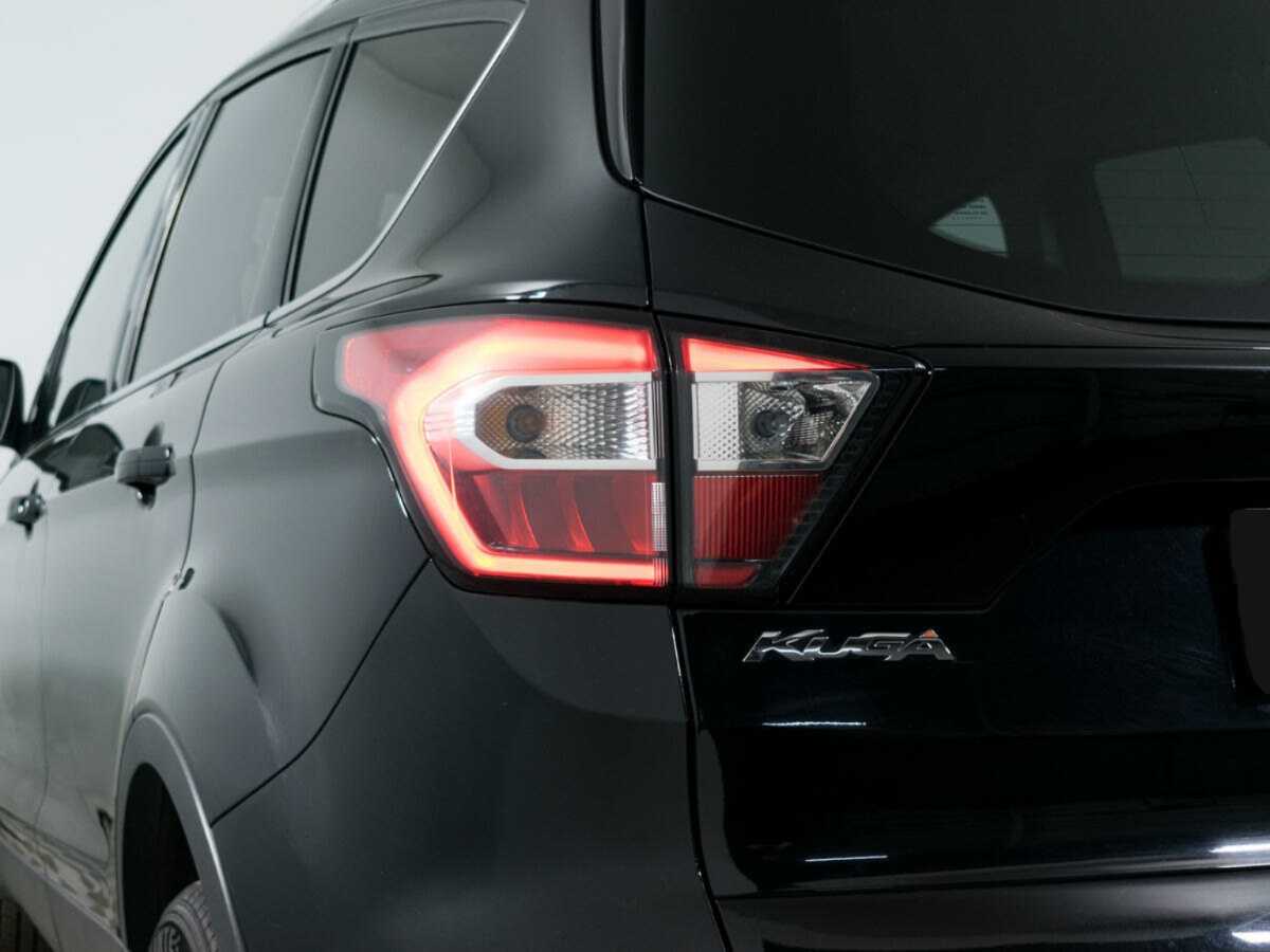 Ford Kuga 2017 года с пробегом. Фото: #19