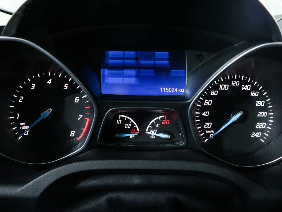 Ford Kuga 2013 года с пробегом. Фото: #9