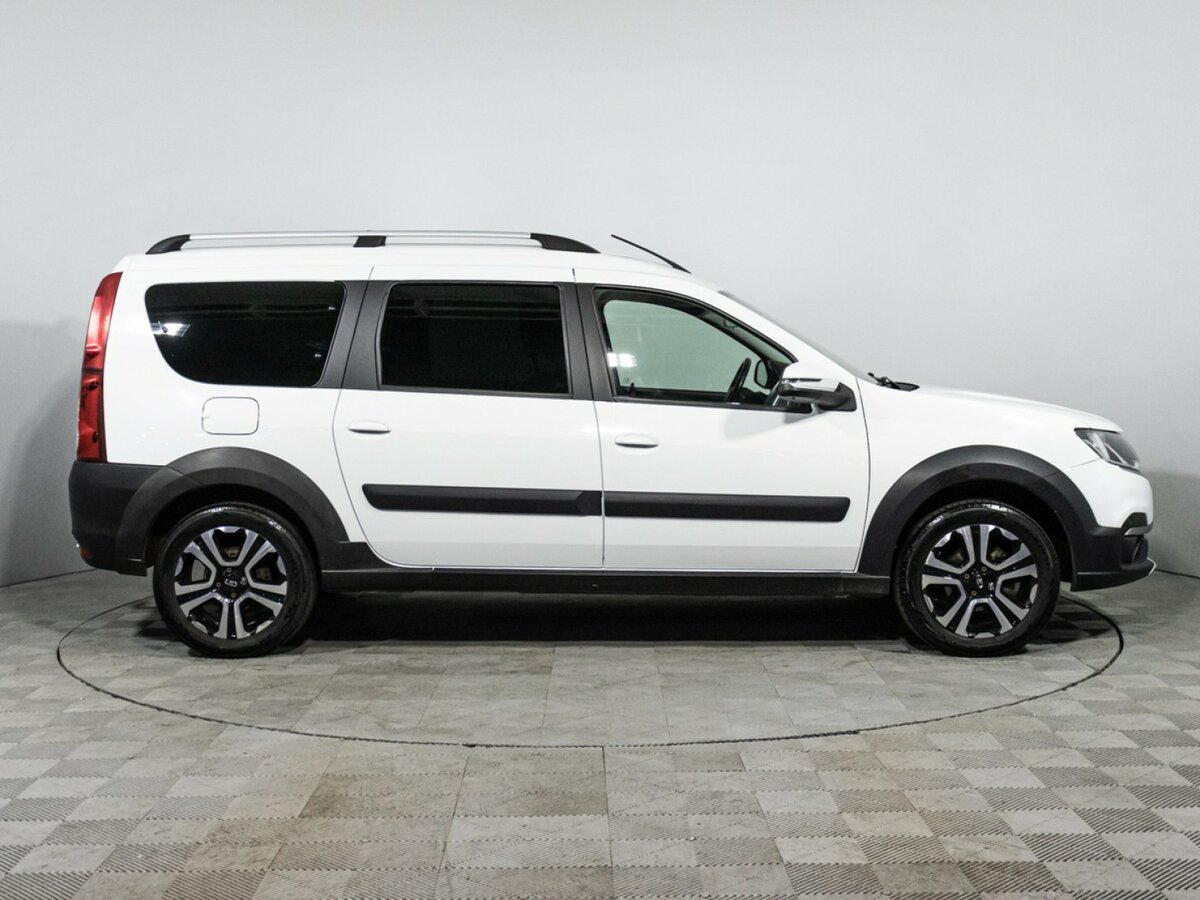 Lada (ВАЗ) Largus 2021 года с пробегом. Фото: #3