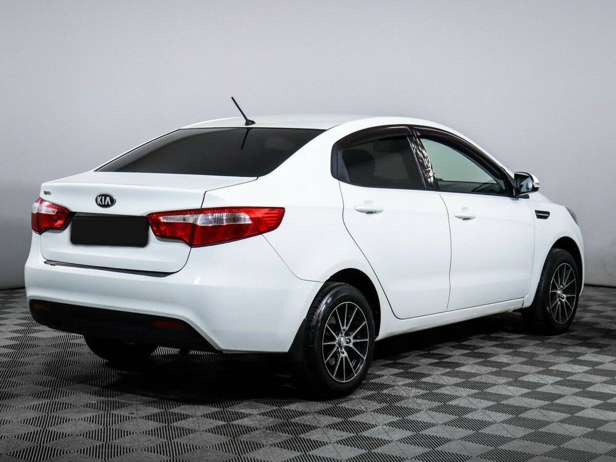 Kia Rio 2013 года с пробегом. Фото: #3