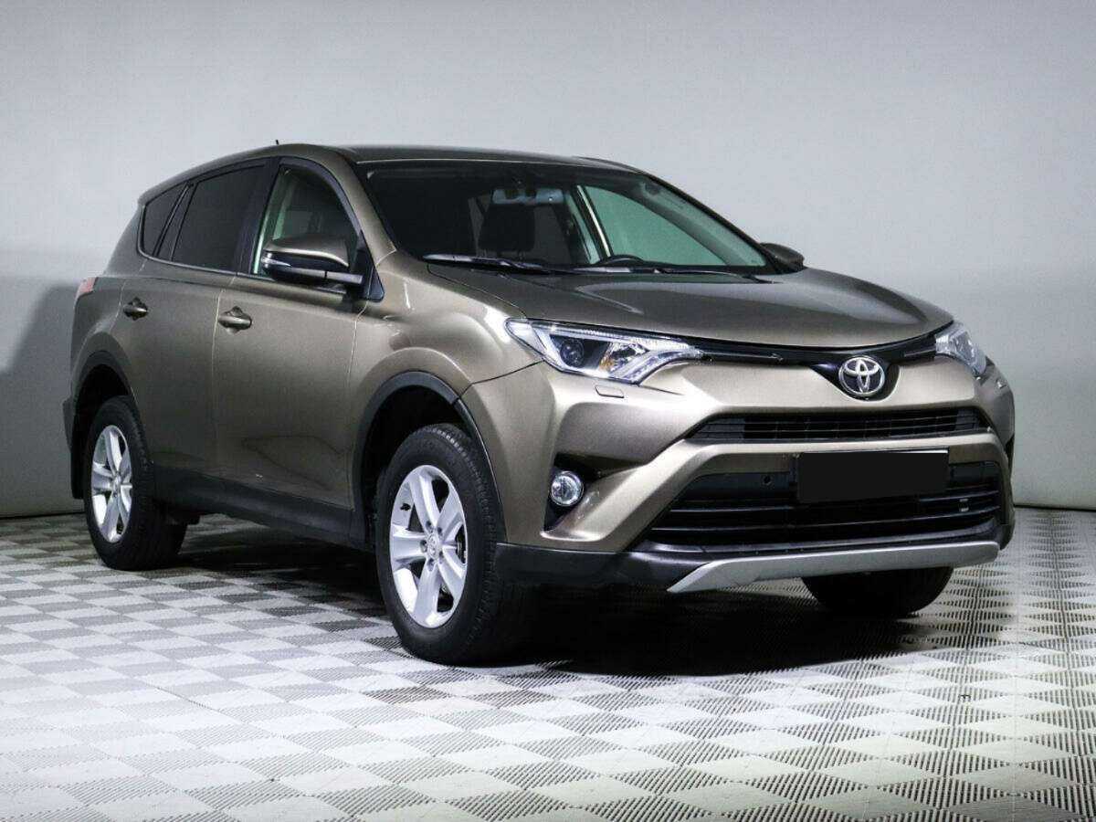 Toyota RAV4 2013 года с пробегом. Фото: #2