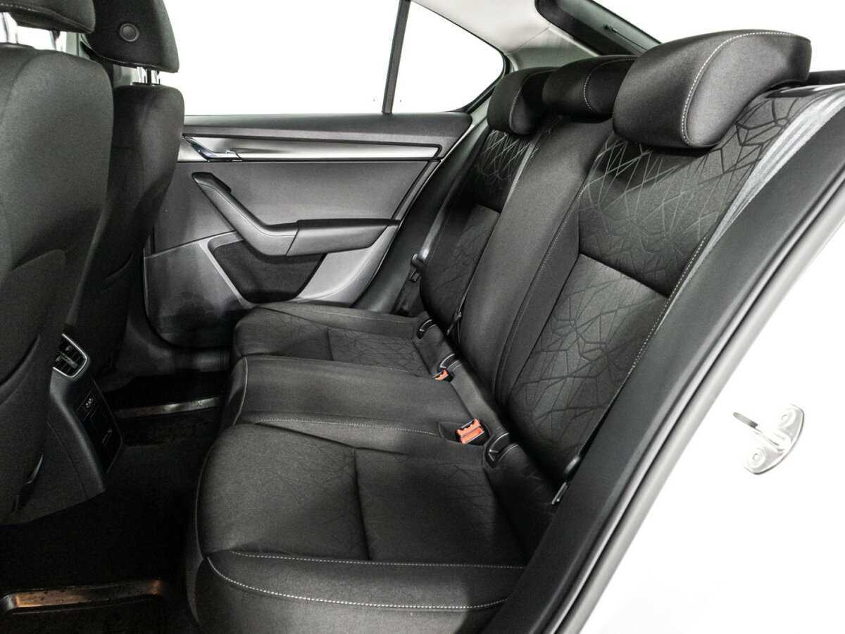 Skoda Octavia 2019 года с пробегом. Фото: #9