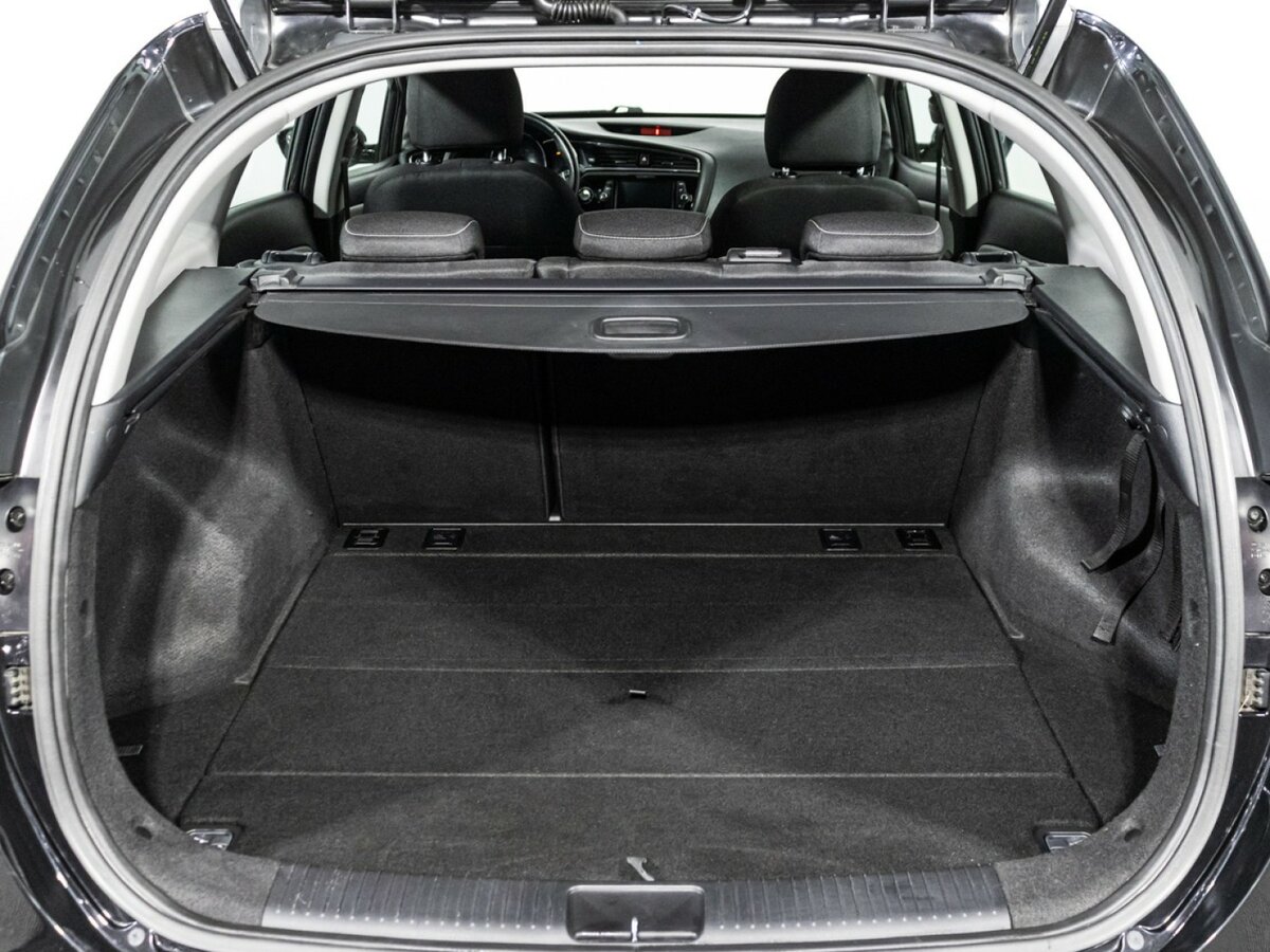 Kia Ceed 2018 года с пробегом. Фото: #18