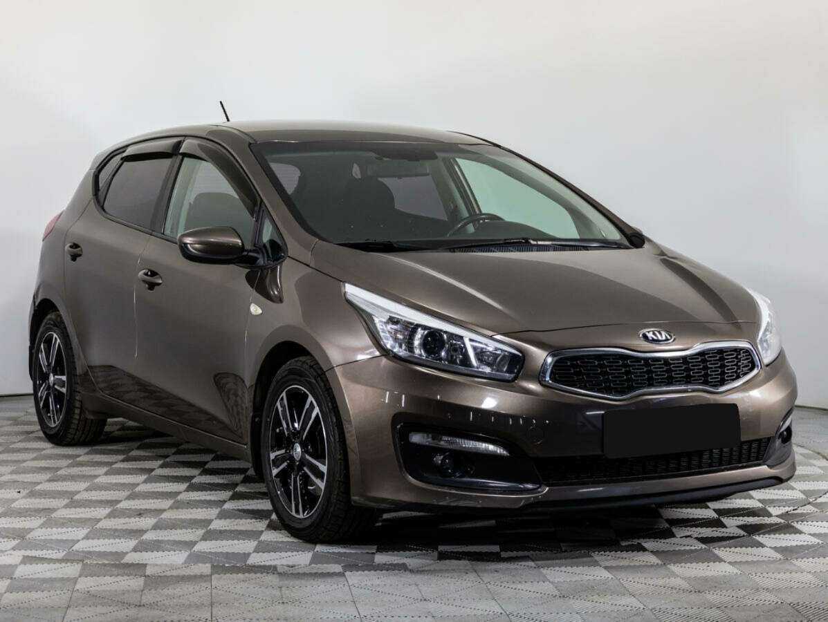 Kia Ceed 2015 года с пробегом. Фото: #2