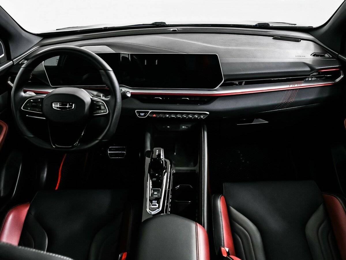 Geely Coolray 2023 года с пробегом. Фото: #10