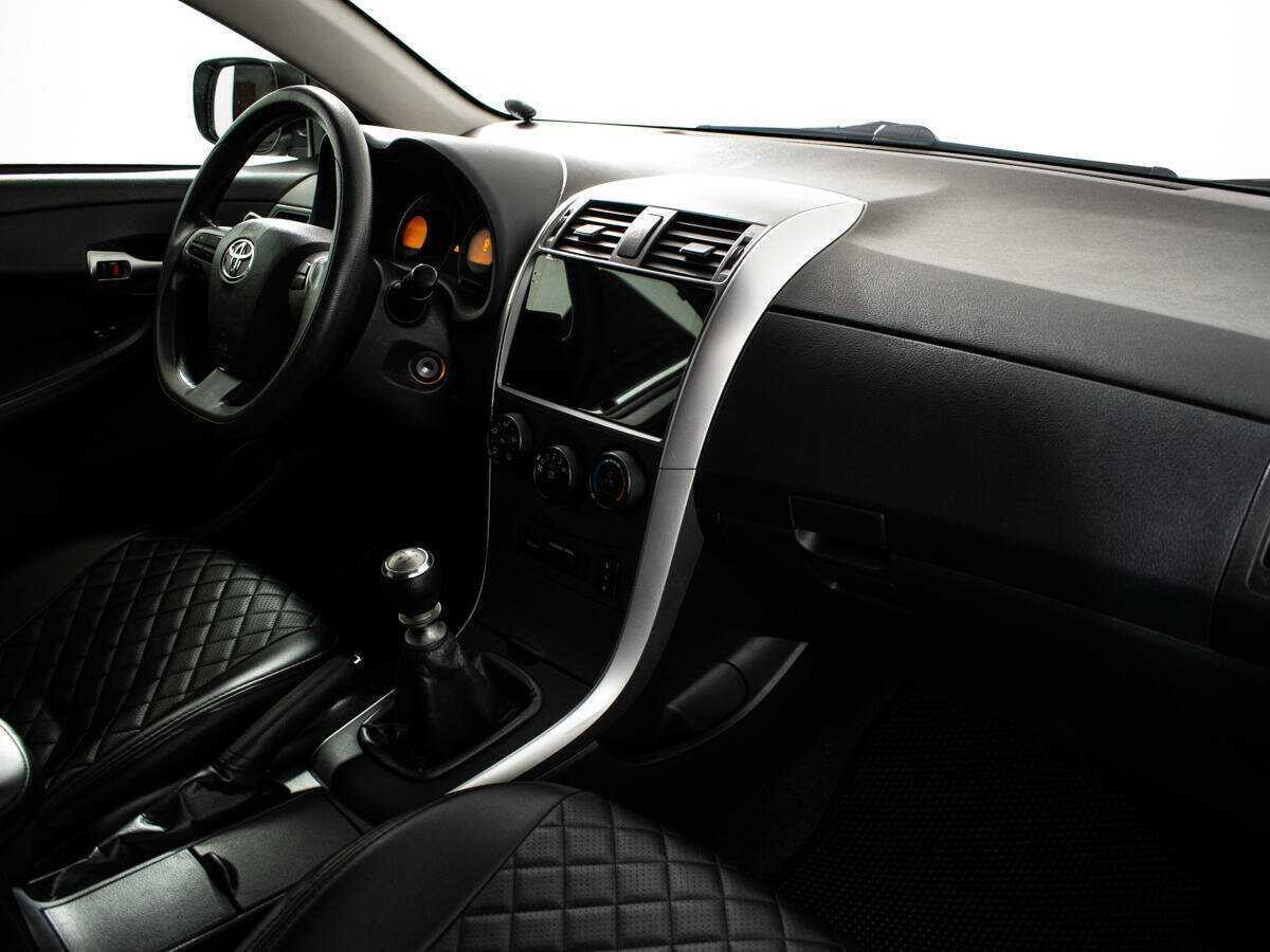 Toyota Corolla 2012 года с пробегом. Фото: #8