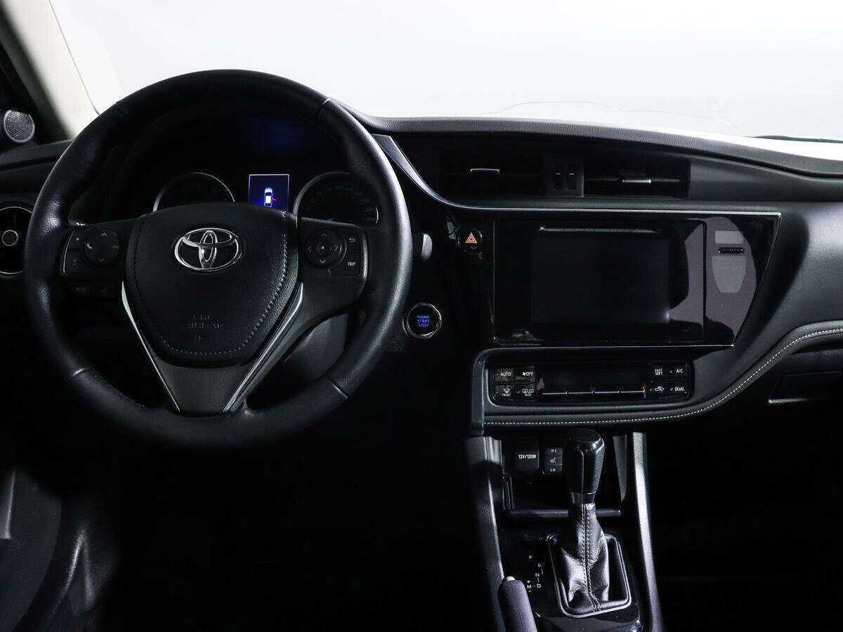 Toyota Corolla 2018 года с пробегом. Фото: #8