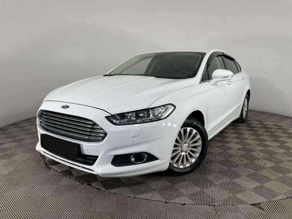 Ford Mondeo 2015 года с пробегом. Фото: #0