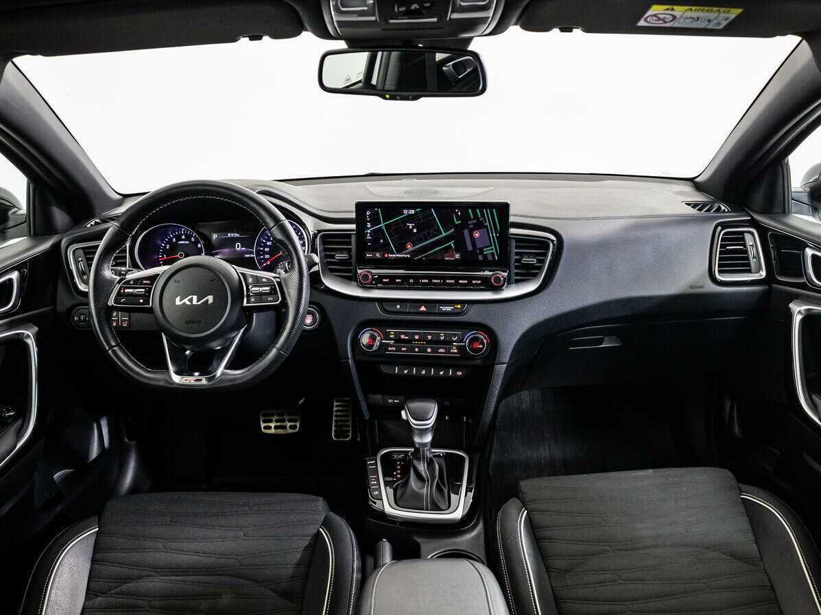 Kia Ceed 2021 года с пробегом. Фото: #12