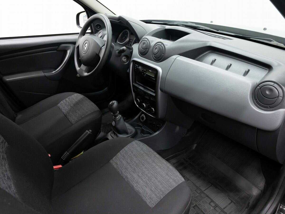 Renault Duster 2013 года с пробегом. Фото: #10
