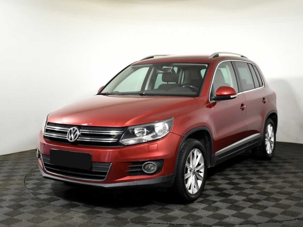 Volkswagen Tiguan 2012 года с пробегом. Посмотреть фото