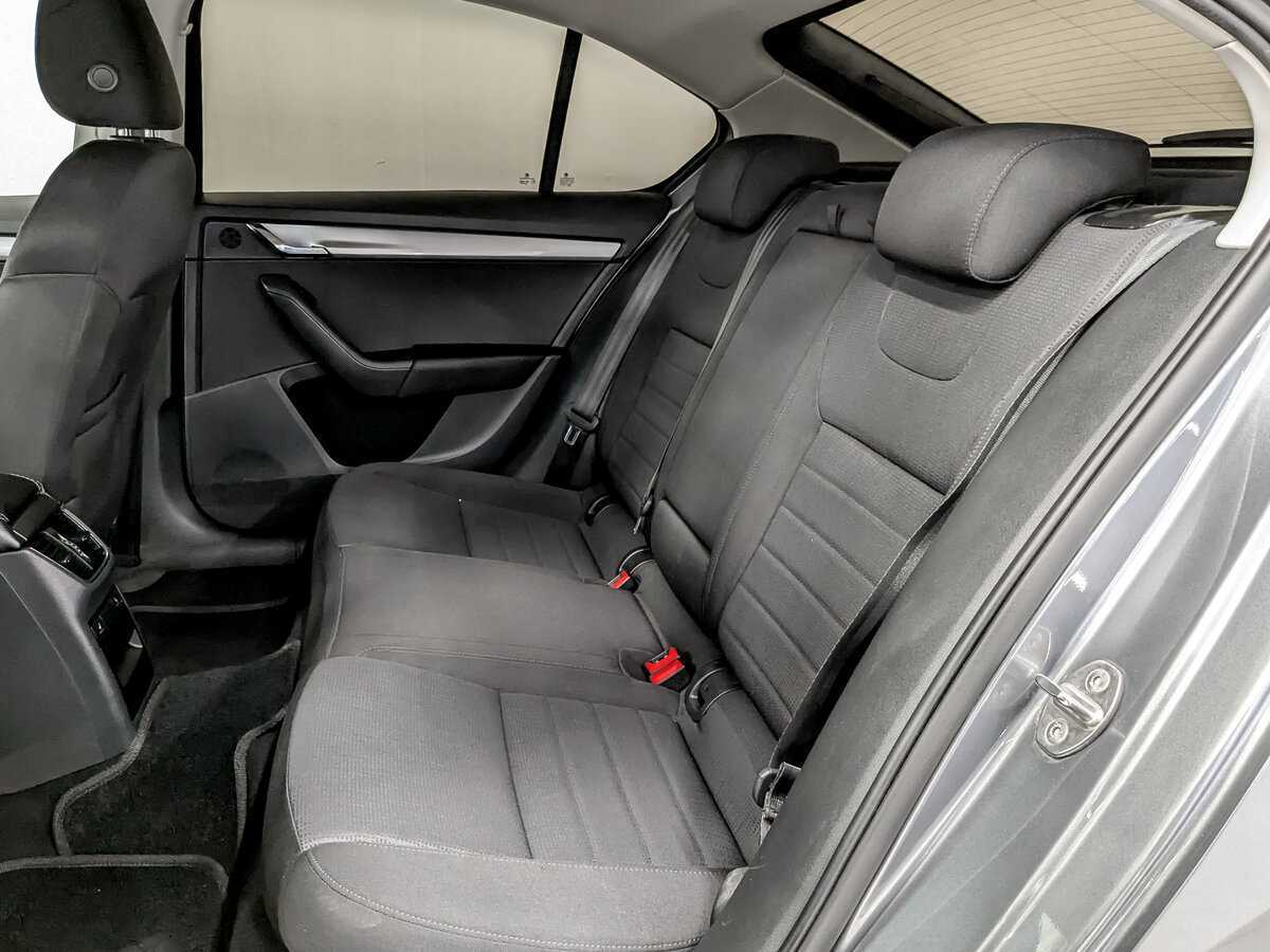 Skoda Octavia 2016 года с пробегом. Фото: #11