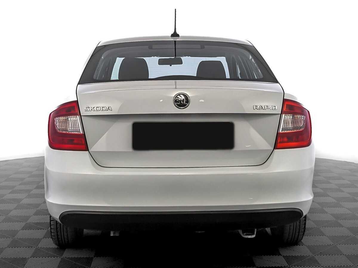 Skoda Rapid 2017 года с пробегом. Фото: #5