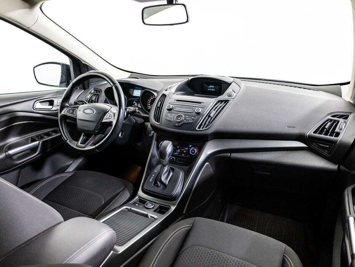 Ford Kuga 2018 года с пробегом. Фото: #6