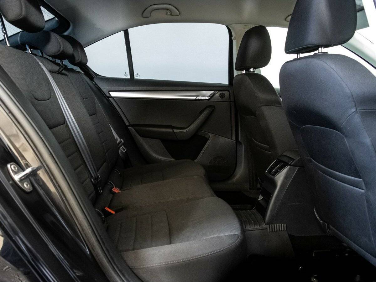 Skoda Octavia 2013 года с пробегом. Фото: #17