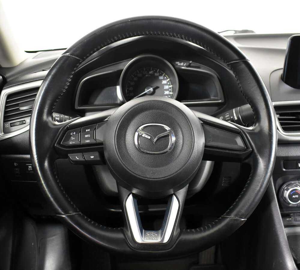 Mazda 3 2017 года с пробегом. Фото: #9