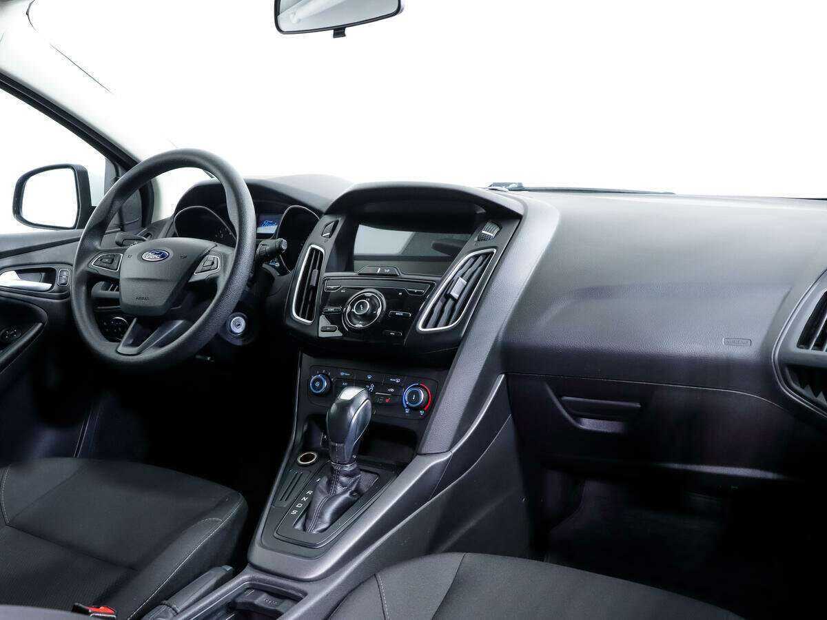 Ford Focus 2018 года с пробегом. Фото: #8