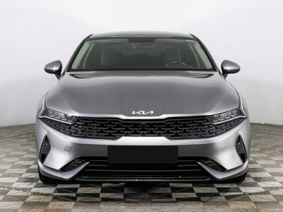 Kia K5 2021 года с пробегом. Фото: #1