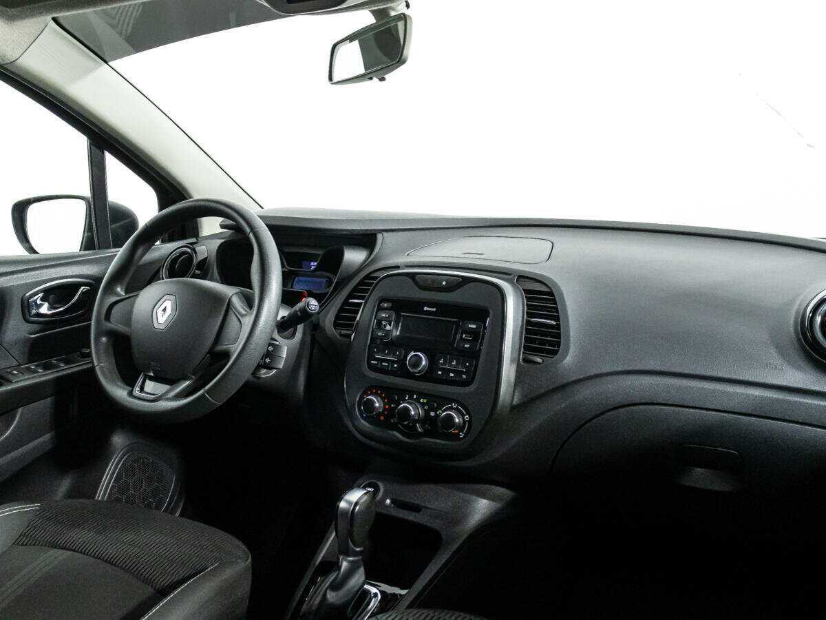 Renault Kaptur 2019 года с пробегом. Фото: #8
