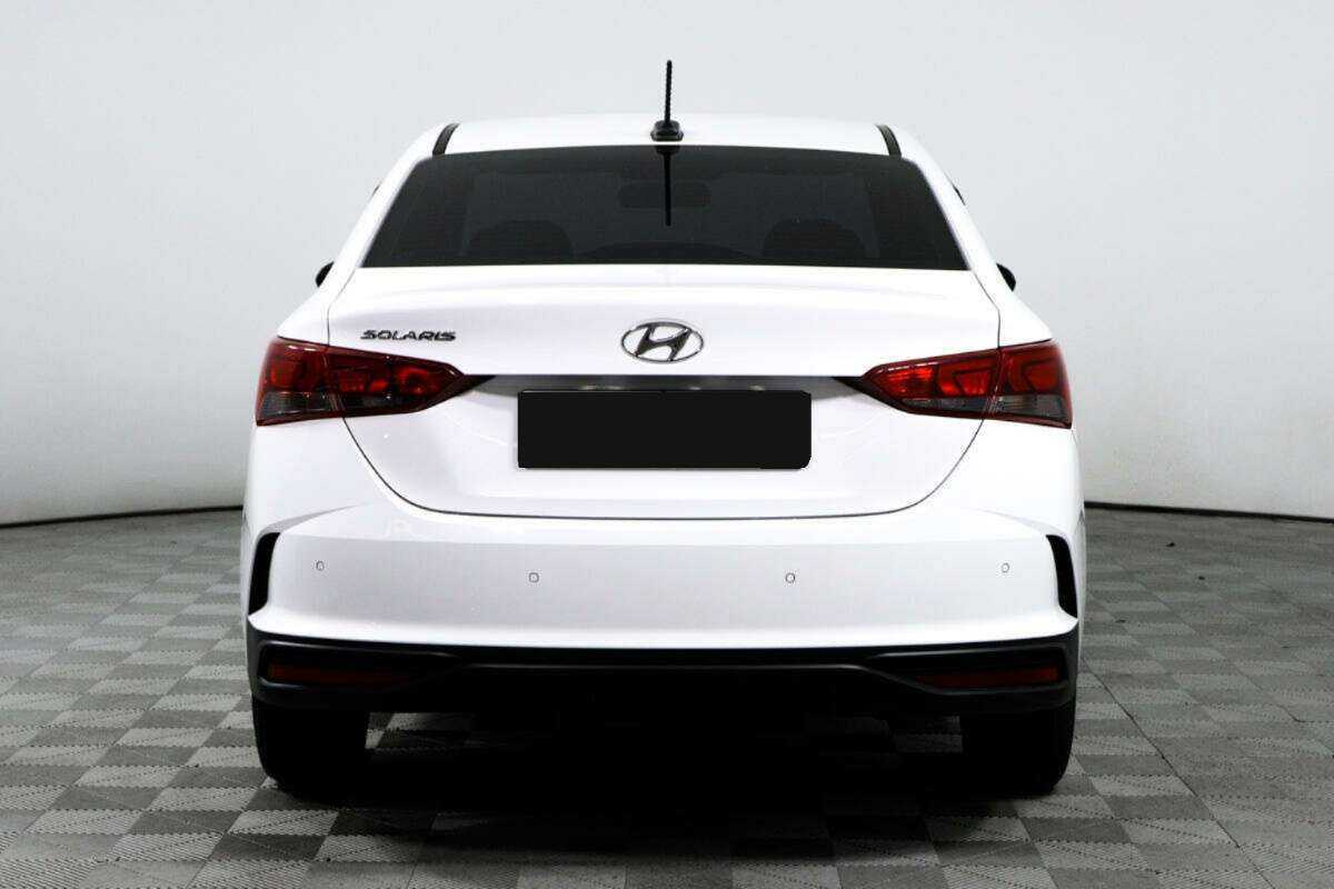 Hyundai Solaris 2021 года с пробегом. Фото: #3