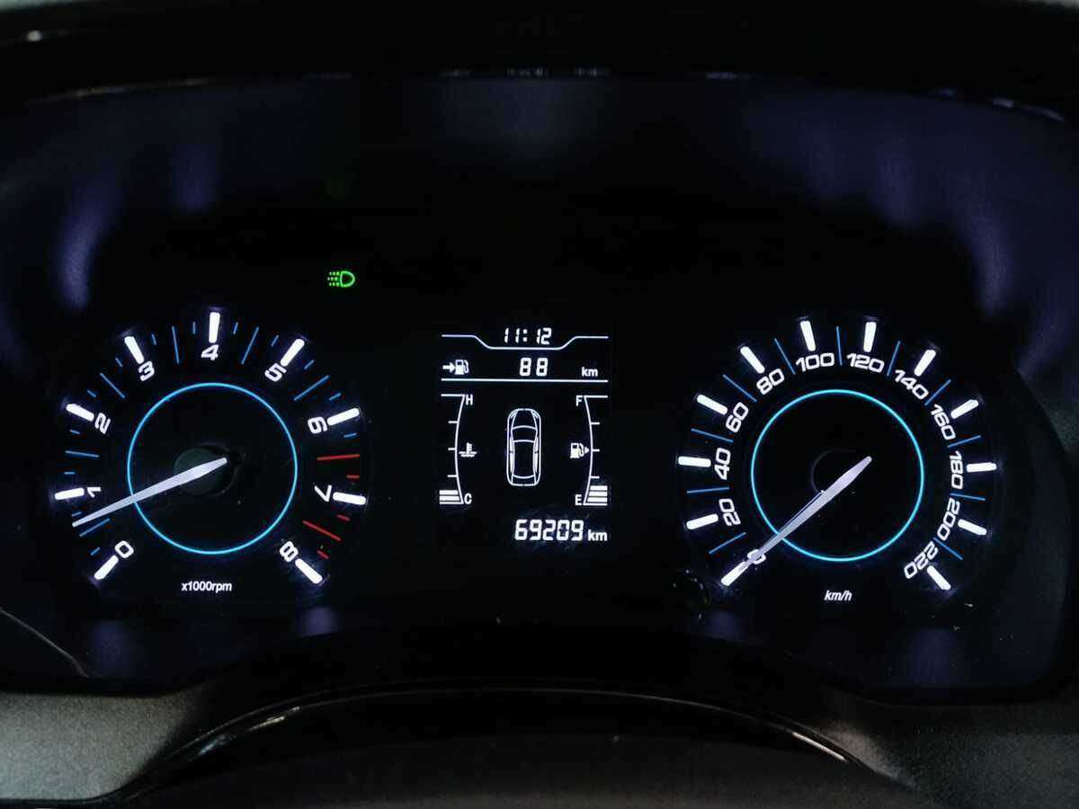 Chery Tiggo 3 2018 года с пробегом. Фото: #12