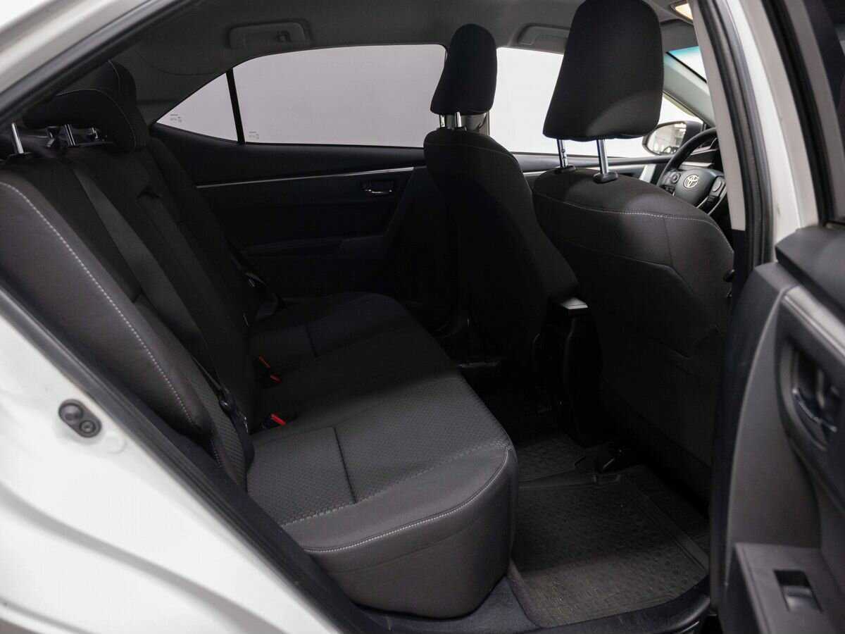 Toyota Corolla 2013 года с пробегом. Фото: #11