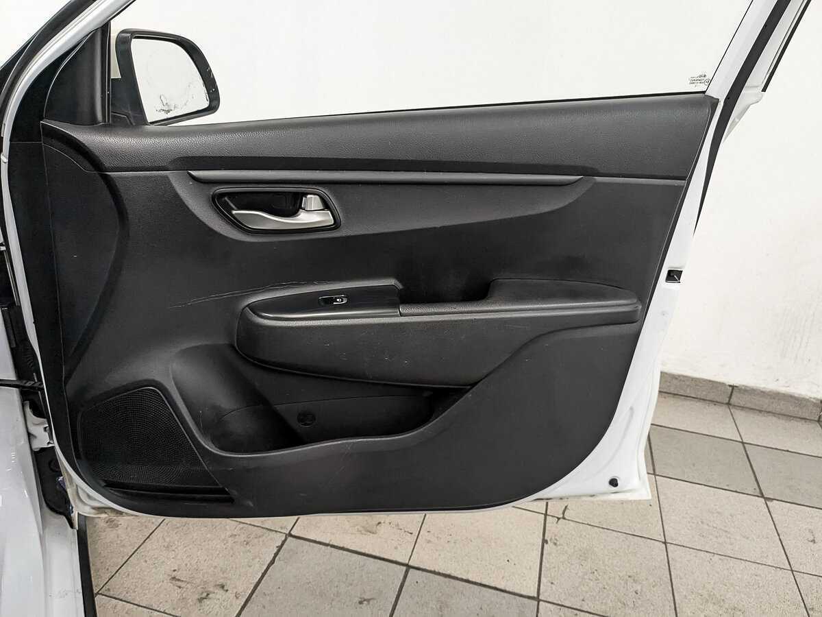 Kia Rio 2020 года с пробегом. Фото: #21