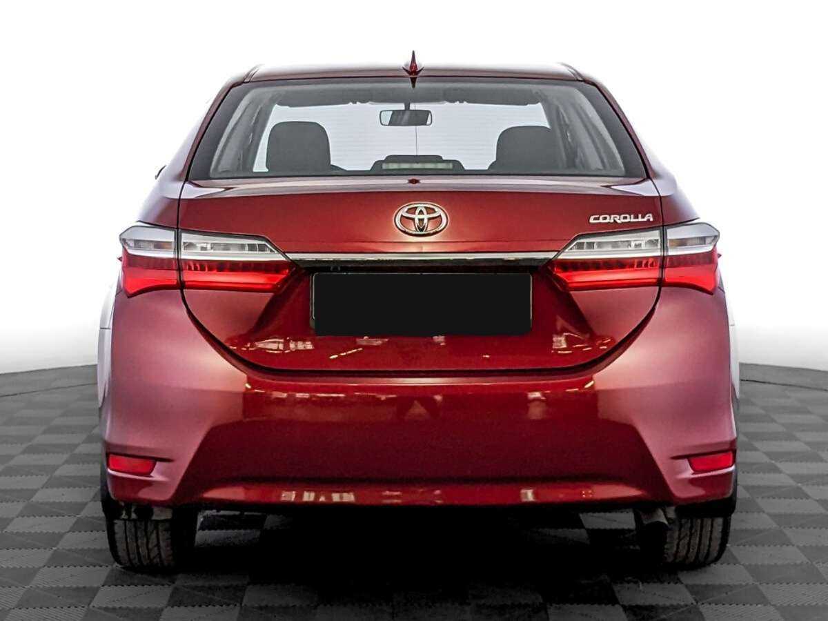 Toyota Corolla 2018 года с пробегом. Фото: #5