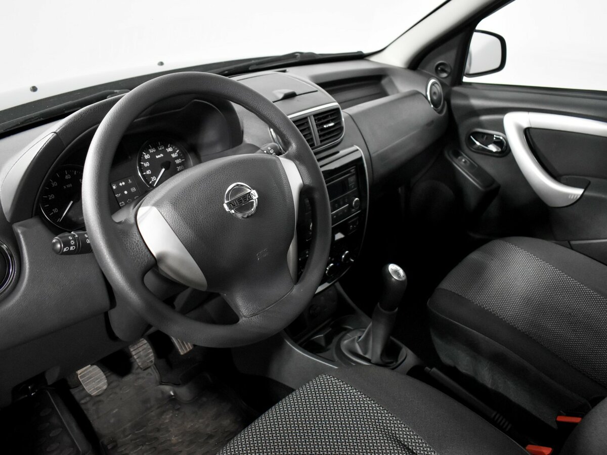 Nissan Terrano 2015 года с пробегом. Фото: #8