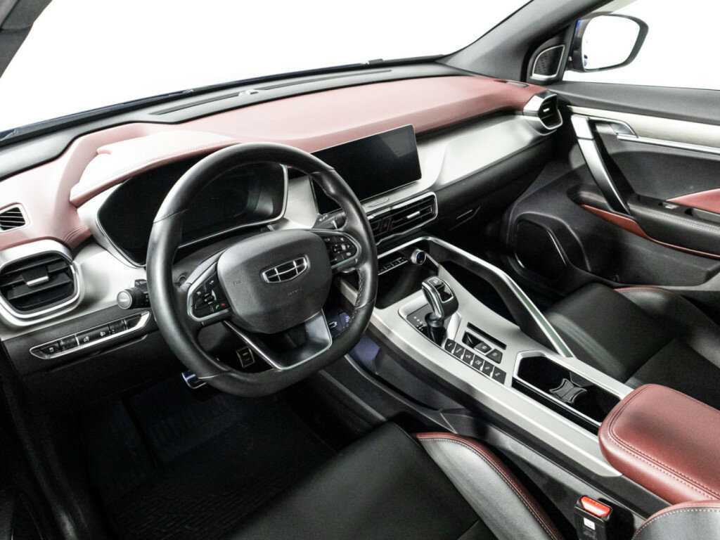 Geely Coolray 2022 года с пробегом. Фото: #10