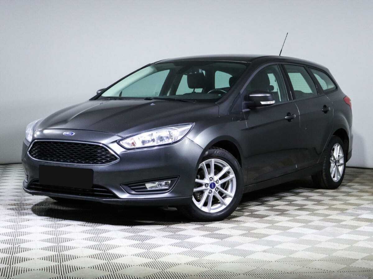 Ford Focus 2015 года с пробегом. Посмотреть фото