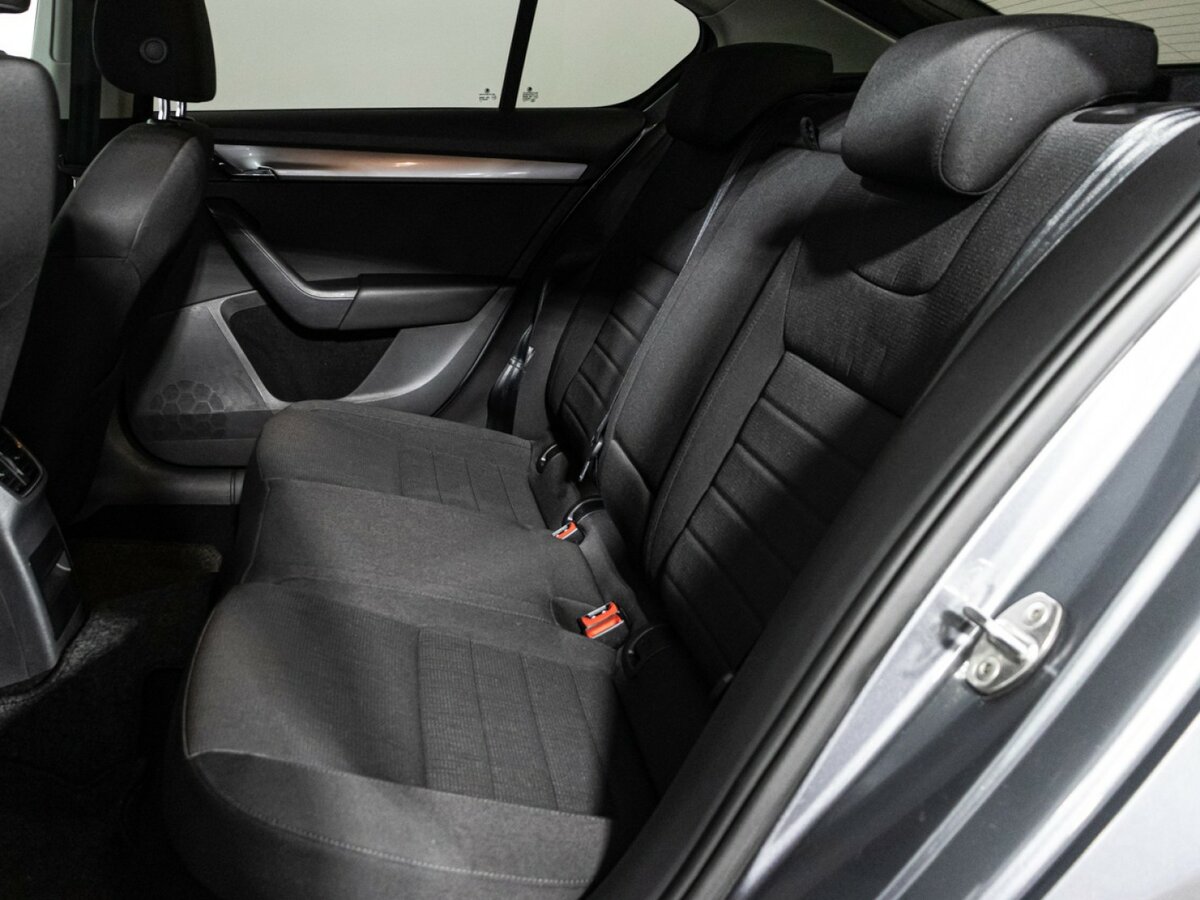 Skoda Octavia 2015 года с пробегом. Фото: #7