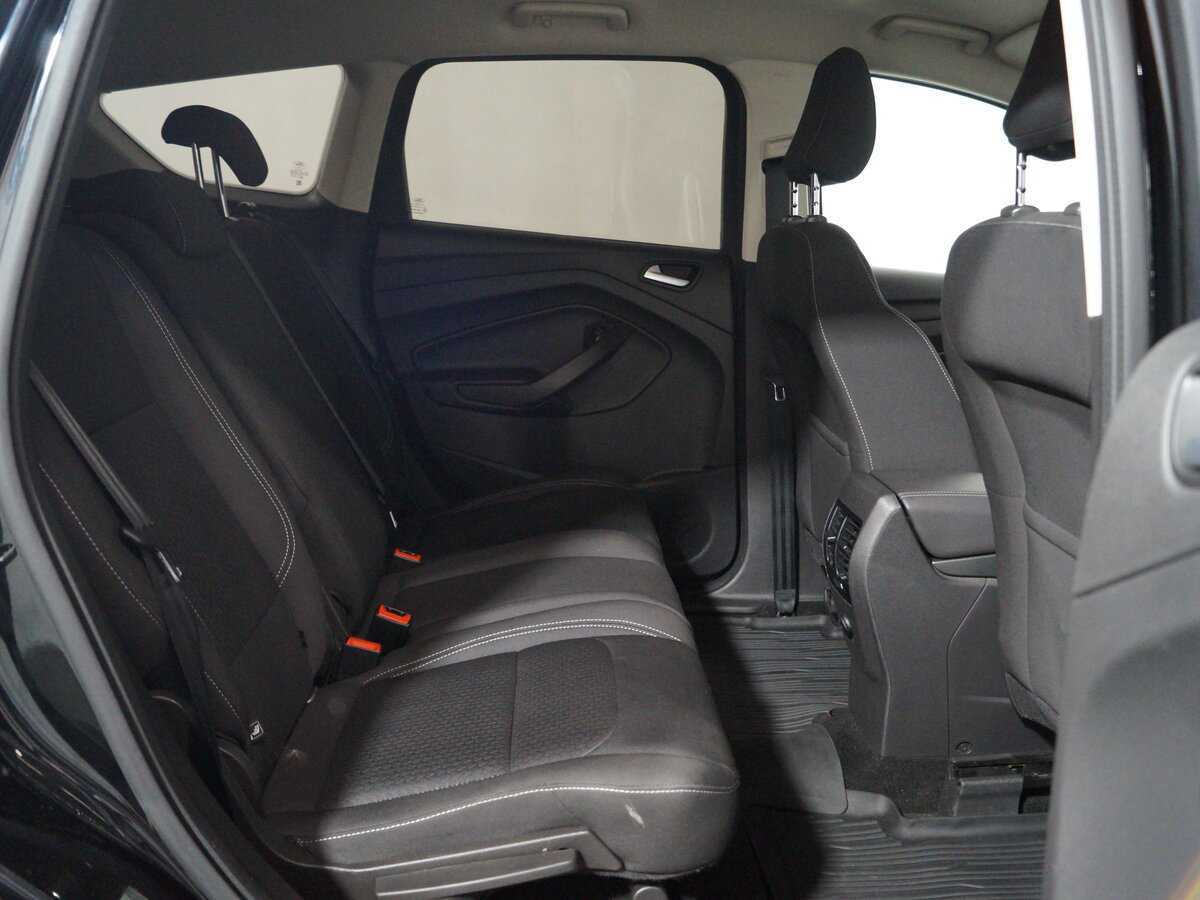Ford Kuga 2018 года с пробегом. Фото: #11