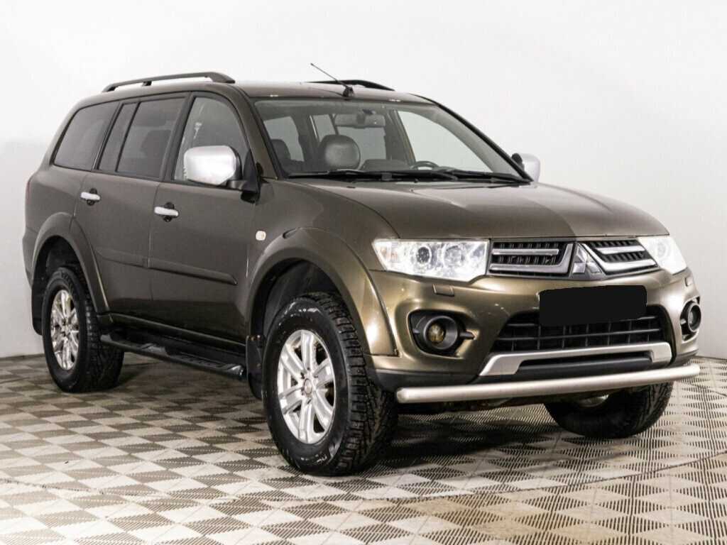 Mitsubishi Pajero Sport 2014 года с пробегом. Фото: #2