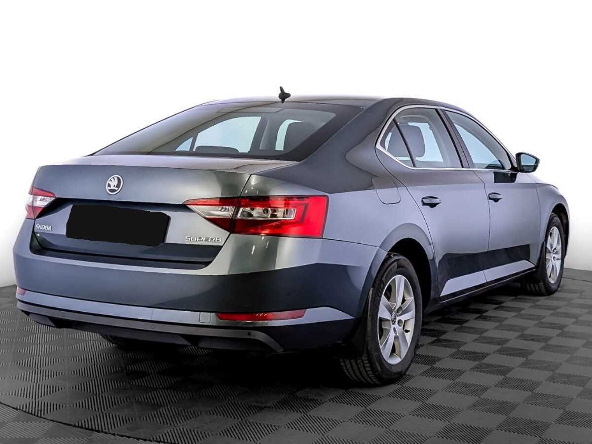 Skoda Superb 2018 года с пробегом. Фото: #4