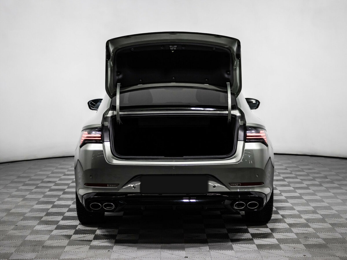 Geely Preface 2024 года с пробегом. Фото: #11